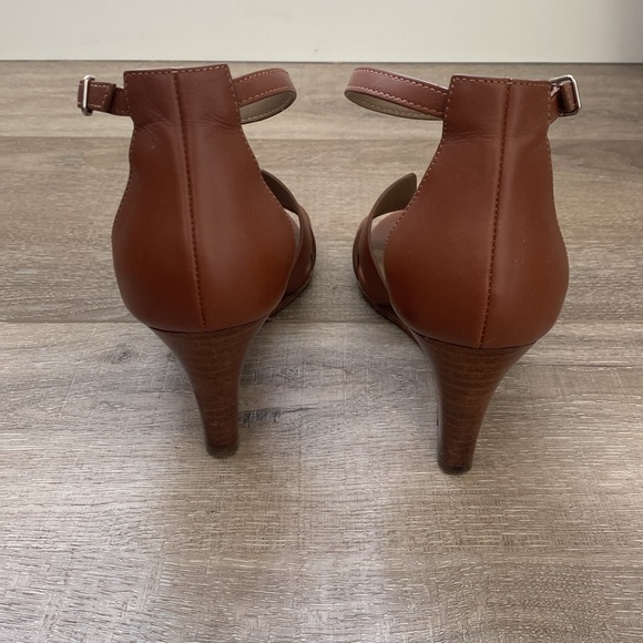 Hermes Legend Sandals - Picture 2 of 9